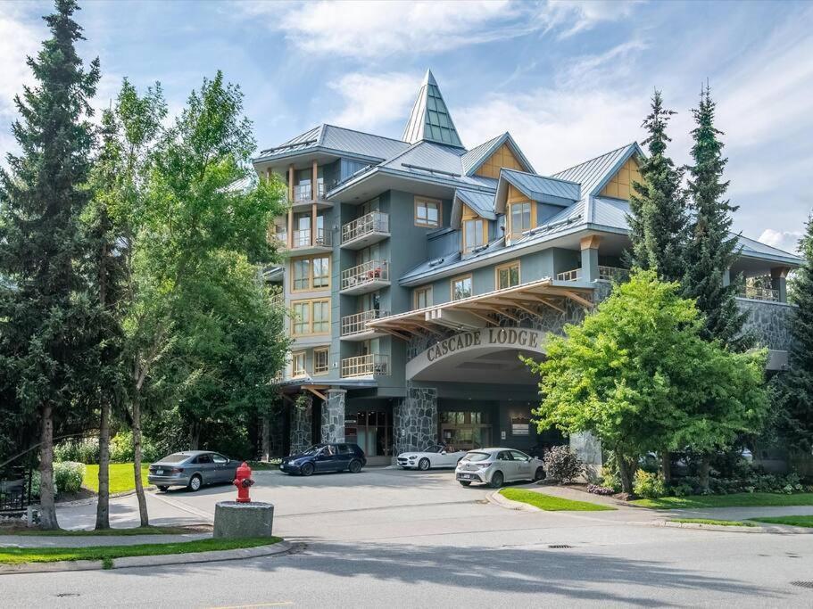 Cascade Lodge Premium Suite, With Pool & Hot Tub Whistler Zewnętrze zdjęcie